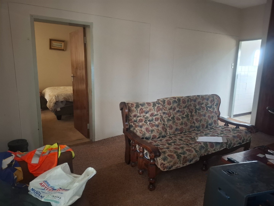 1 Bedroom Property for Sale in Kroonstad Central Free State